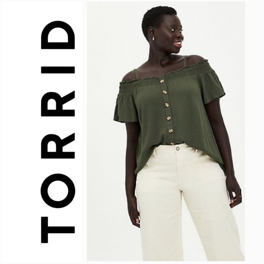Torrid Rayon Crepe Cold Shoulder Smocked Gauze Olive Green Top Blouses 00